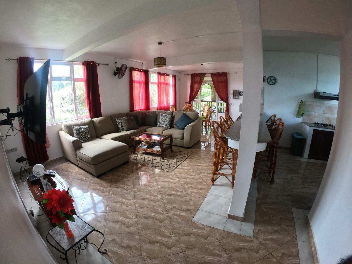 Suntoo Villa Wind & Kitesurf Accommodation ラ・ガウレット エクステリア 写真